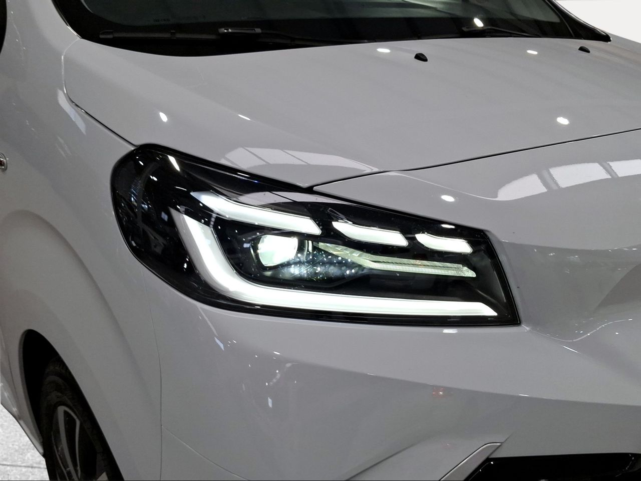 Toyota Proace Verso Family L1 2.0D 145CV Advance 8p  - Foto 23