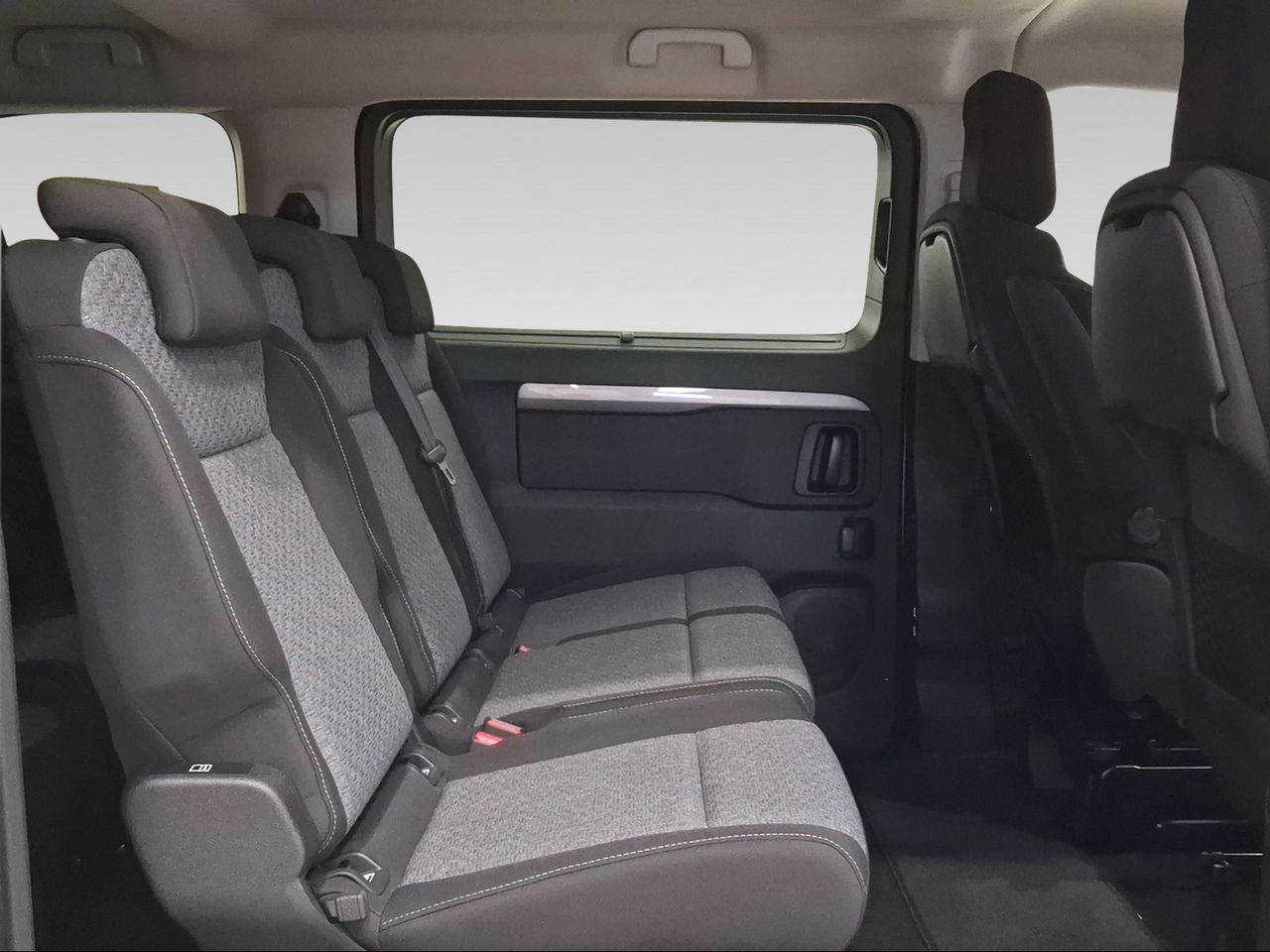 Toyota Proace Verso Family L1 2.0D 145CV Advance 8p  - Foto 8