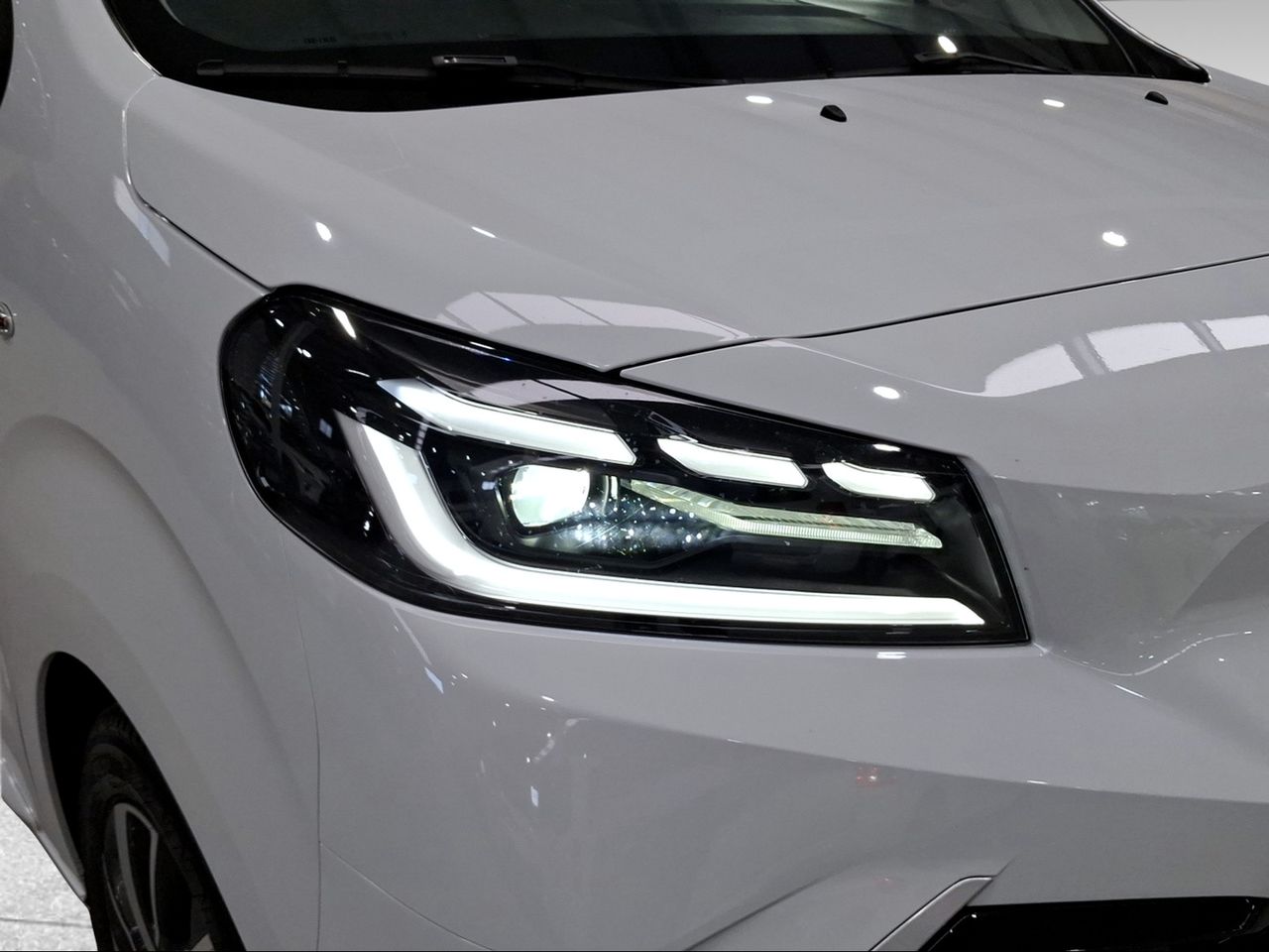 Toyota Proace Verso Family L1 2.0D 145CV Advance 8p  - Foto 28