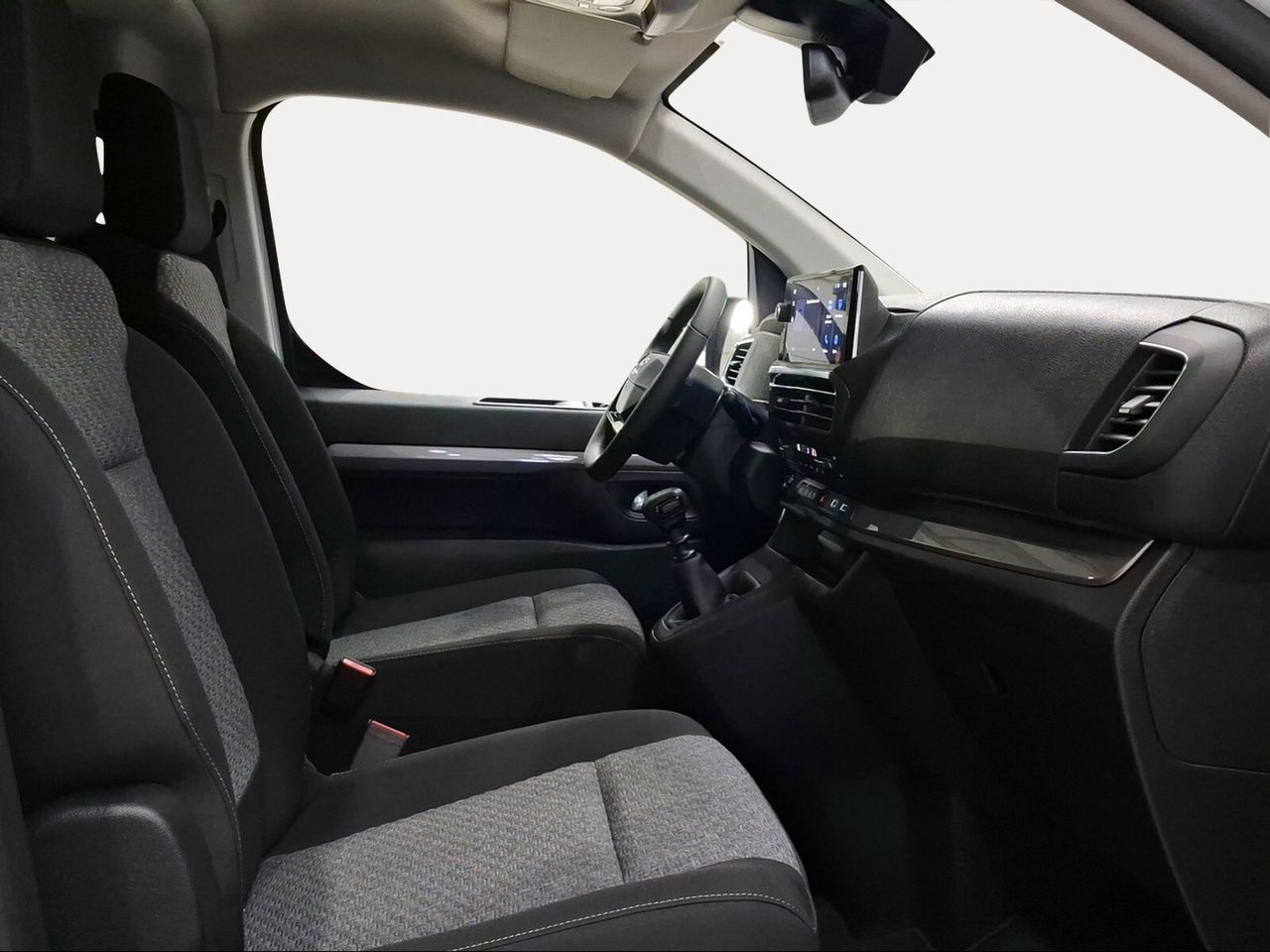 Toyota Proace Verso Family L1 2.0D 145CV Advance 8p  - Foto 7