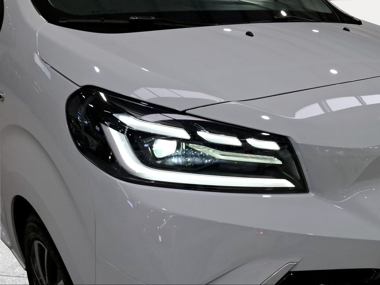 Toyota Proace Verso Family L1 2.0D 145CV Advance 8p  - Foto 30