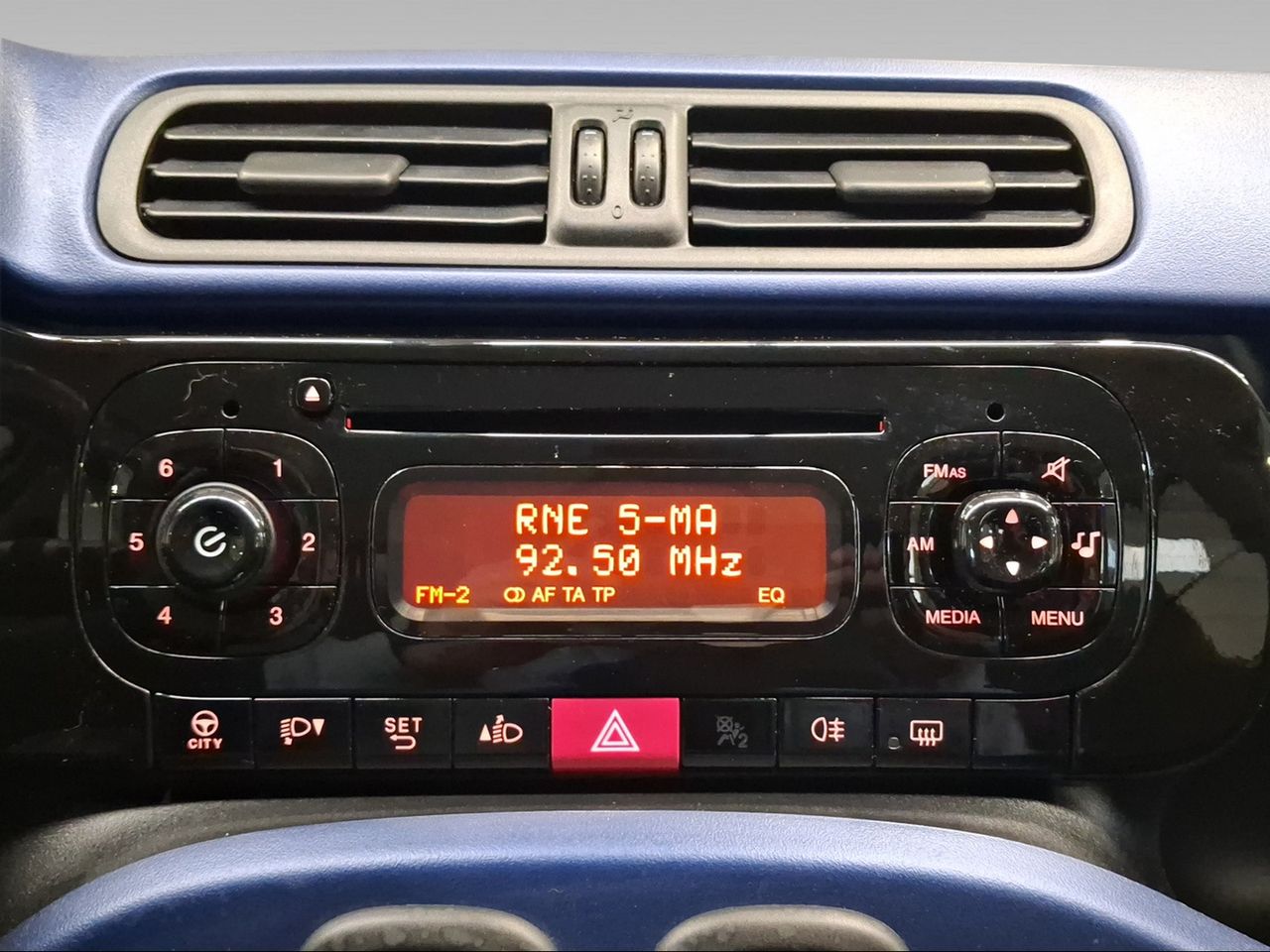 Fiat Panda 1.2 Lounge 69cv EU6  - Foto 13