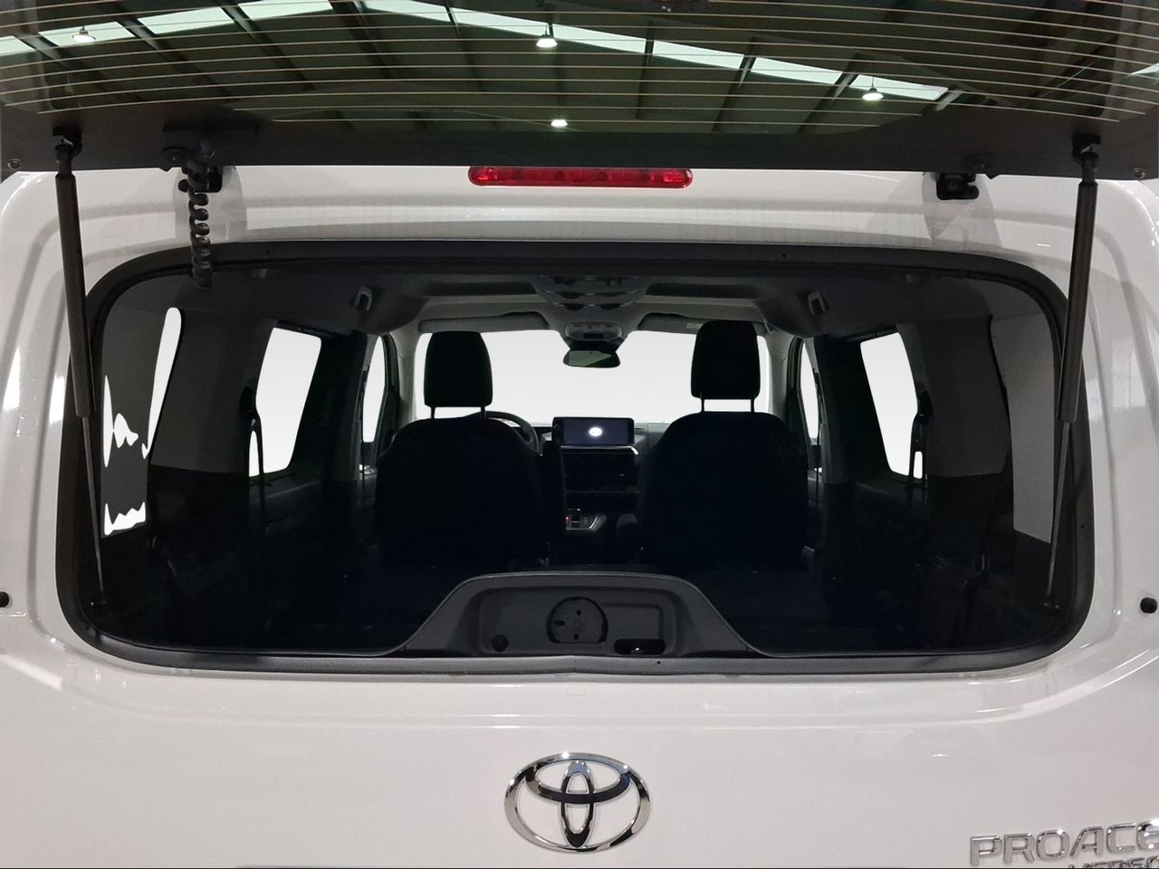 Toyota Proace Verso Family L1 2.0D 180CV 8AT Advance 8p  - Foto 31
