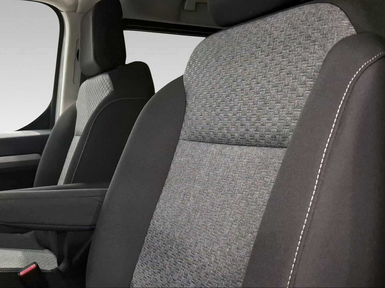 Toyota Proace Verso Family L1 2.0D 180CV 8AT Advance 8p  - Foto 22