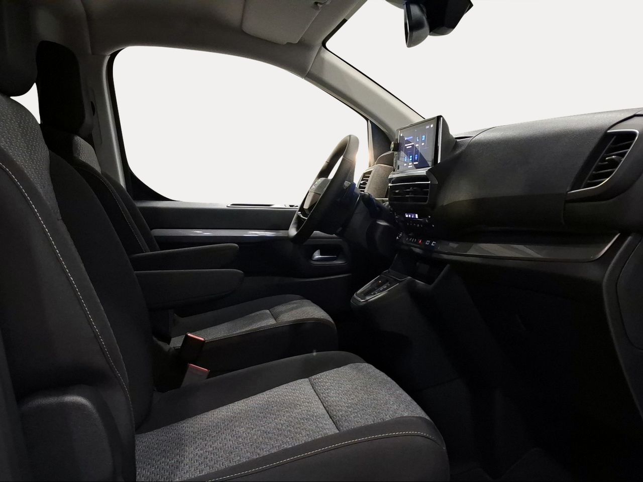 Toyota Proace Verso Family L1 2.0D 180CV 8AT Advance 8p  - Foto 7