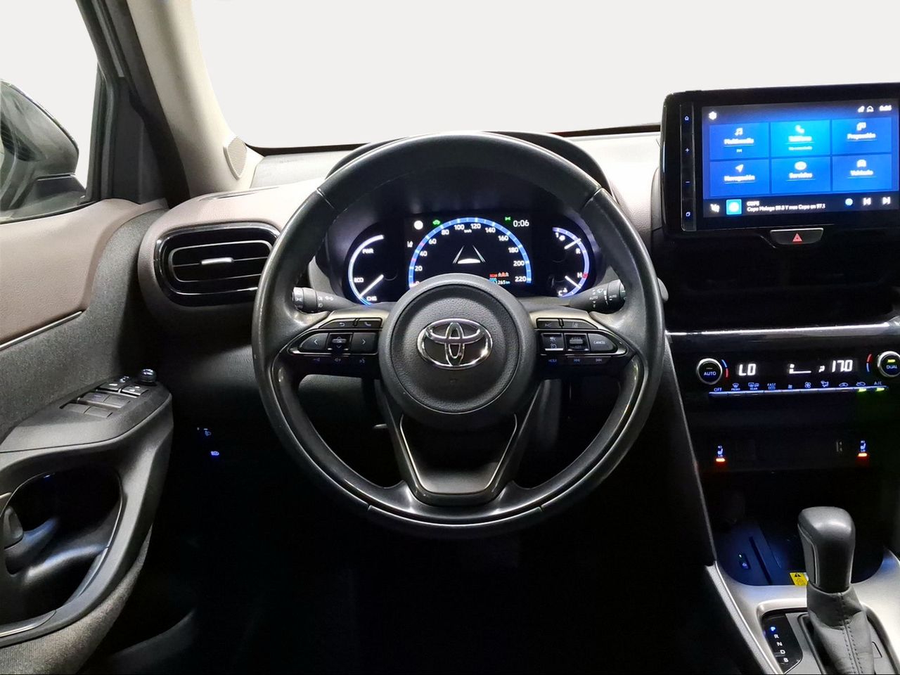 Toyota Yaris Cross 1.5 120H Style Bi-Tono  - Foto 10