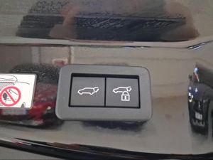 Toyota C-HR 2.0 220PH GR Sport Edition  - Foto 30