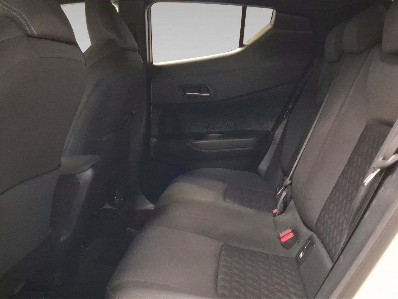 Toyota C-HR 1.8 125H Advance  - Foto 12