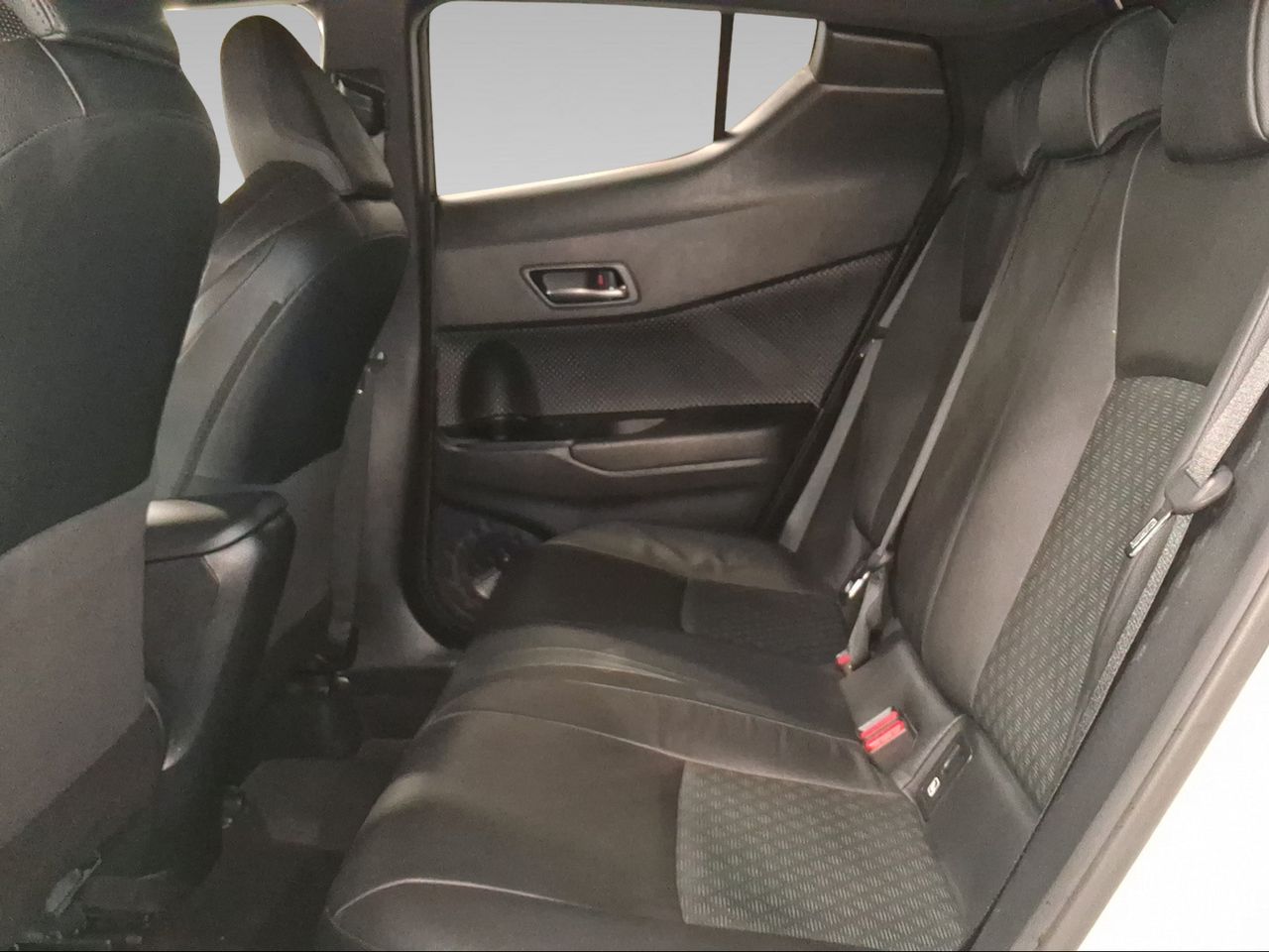 Toyota C-HR 2.0 180H Advance  - Foto 12