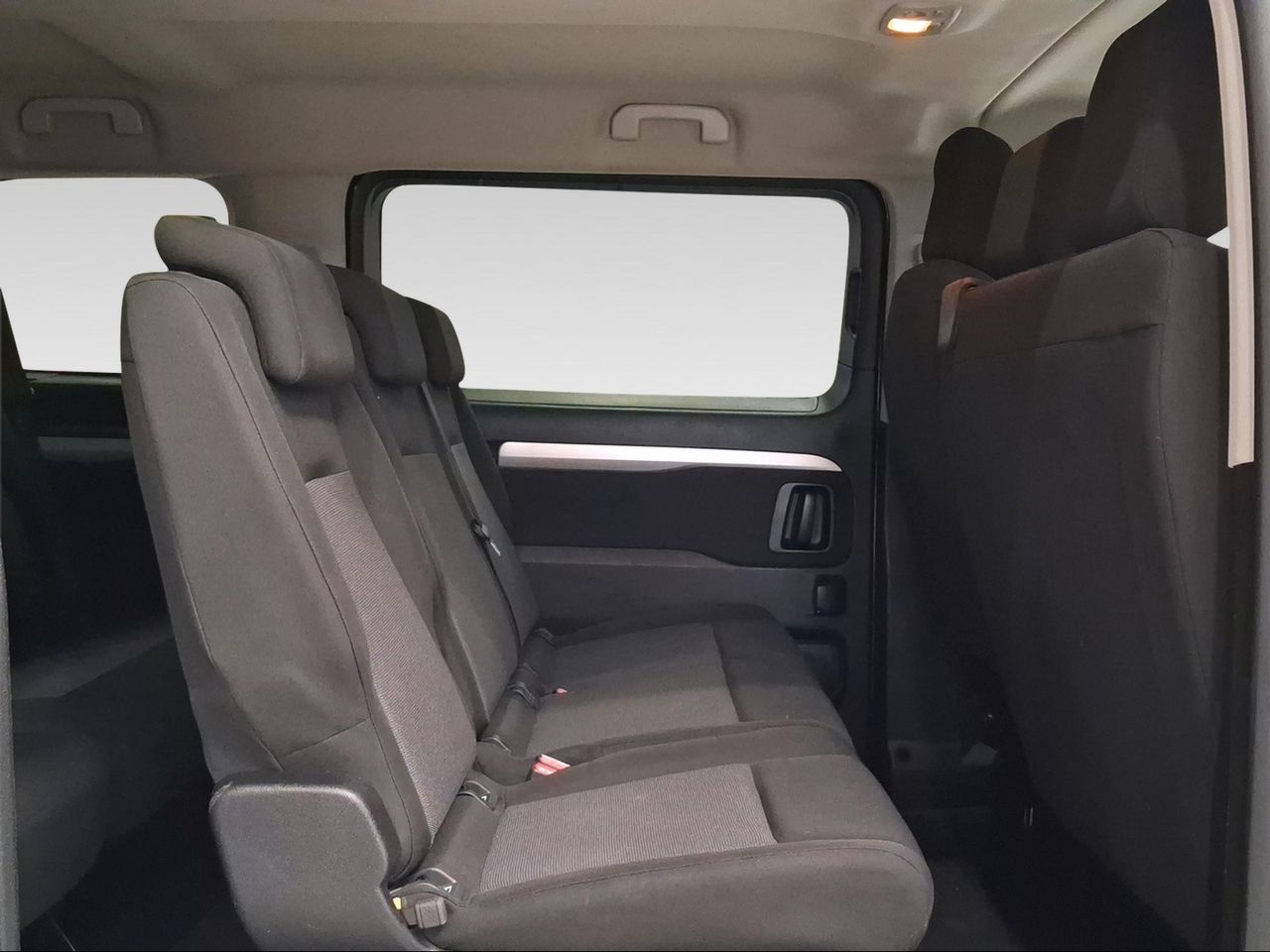 Toyota Proace Shuttle L1 2.0D 106kW (145CV) 6MT VX 9p  - Foto 8