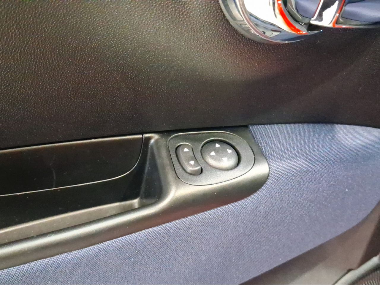 Fiat 500 Club 1.0 Hybrid 51KW (70 CV)  - Foto 21