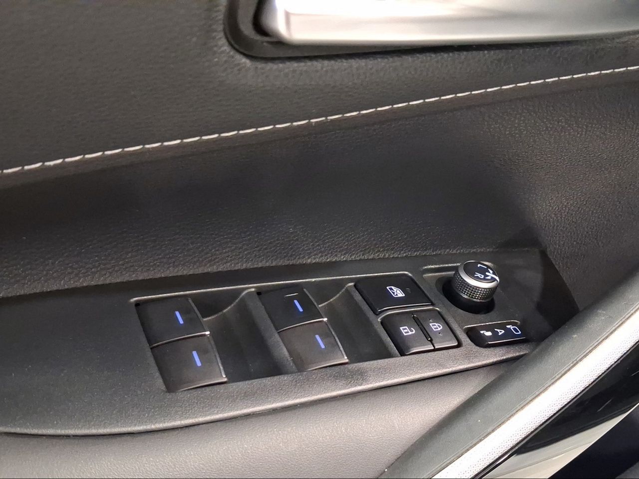 Toyota Corolla 1.8 125H STYLE E-CVT  - Foto 23