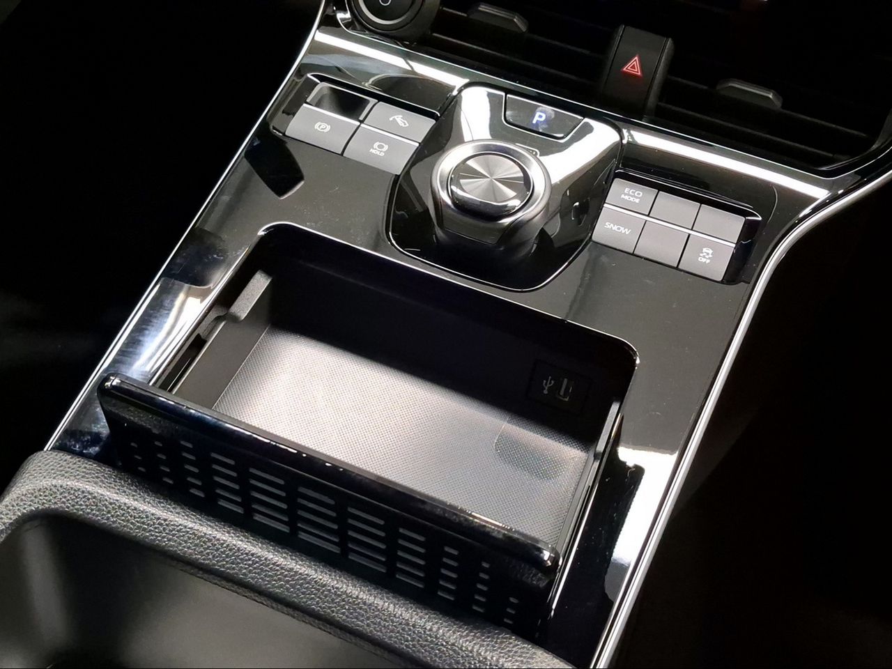 Toyota bZ4X 200E 4x2 Advance  - Foto 27