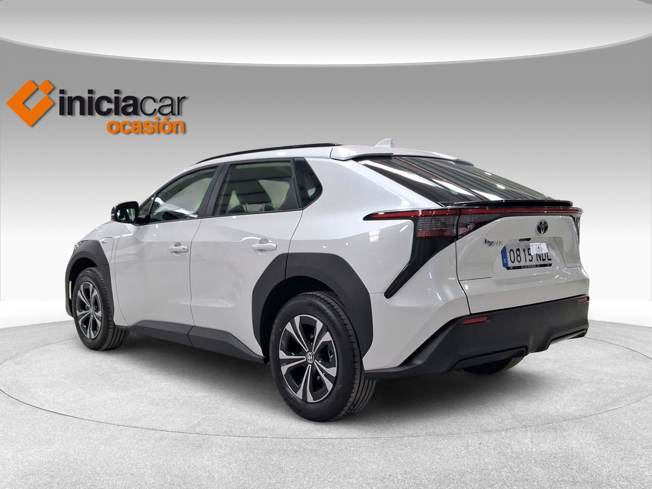 Toyota bZ4X 200E 4x2 Advance  - Foto 3