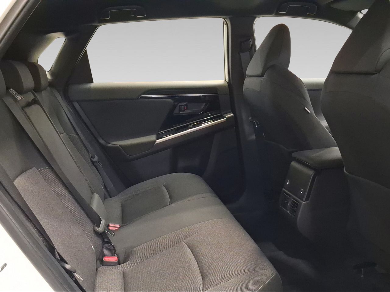 Toyota bZ4X 200E 4x2 Advance  - Foto 8