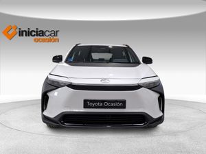 Toyota bZ4X 200E 4x2 Advance  - Foto 6