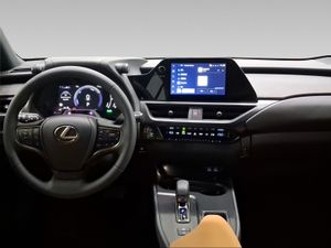 Lexus UX 2.0 300h UX Plus  - Foto 9