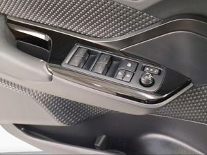 Toyota C-HR 1.8 125H Advance  - Foto 21