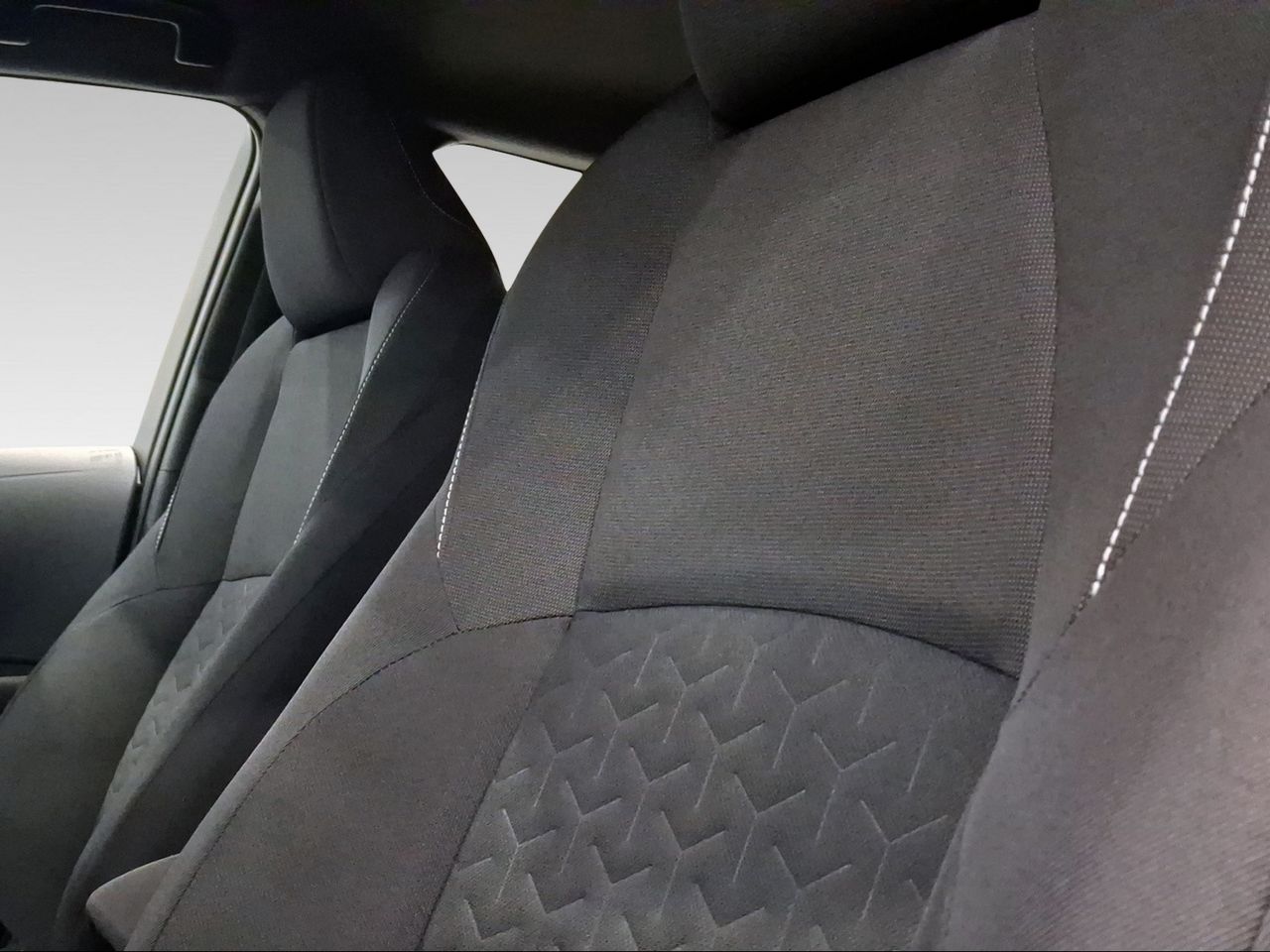 Toyota Corolla 1.8 125H ACTIVE TECH E-CVT  - Foto 23