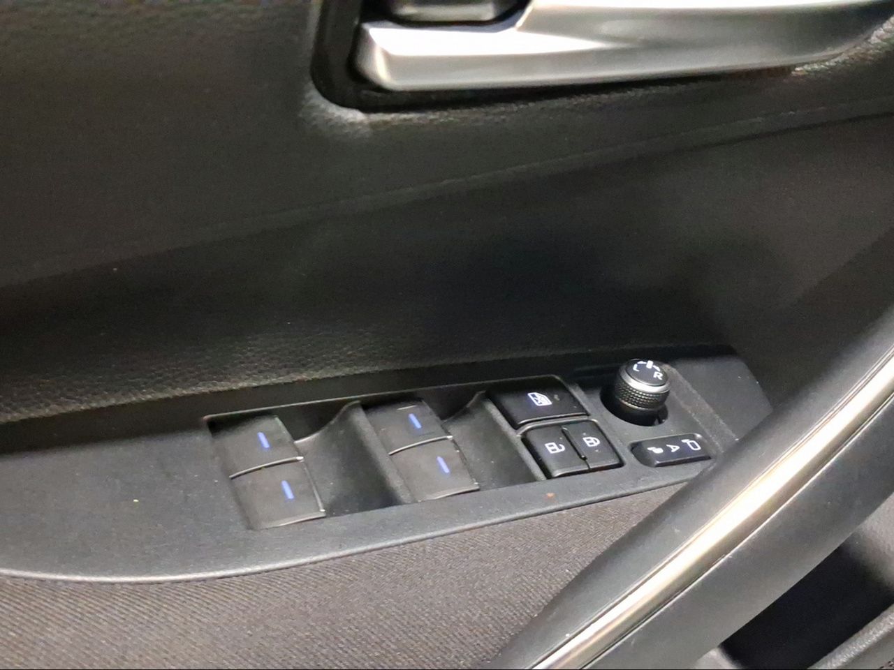 Toyota Corolla 1.8 125H ACTIVE TECH E-CVT  - Foto 22