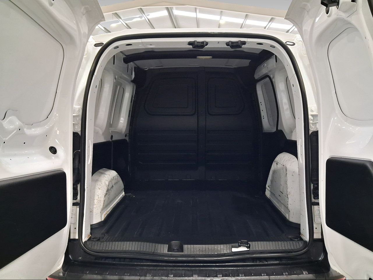 Renault Kangoo Furgón L1 1.5 Blue DCI 70 KW (95CV)  - Foto 7