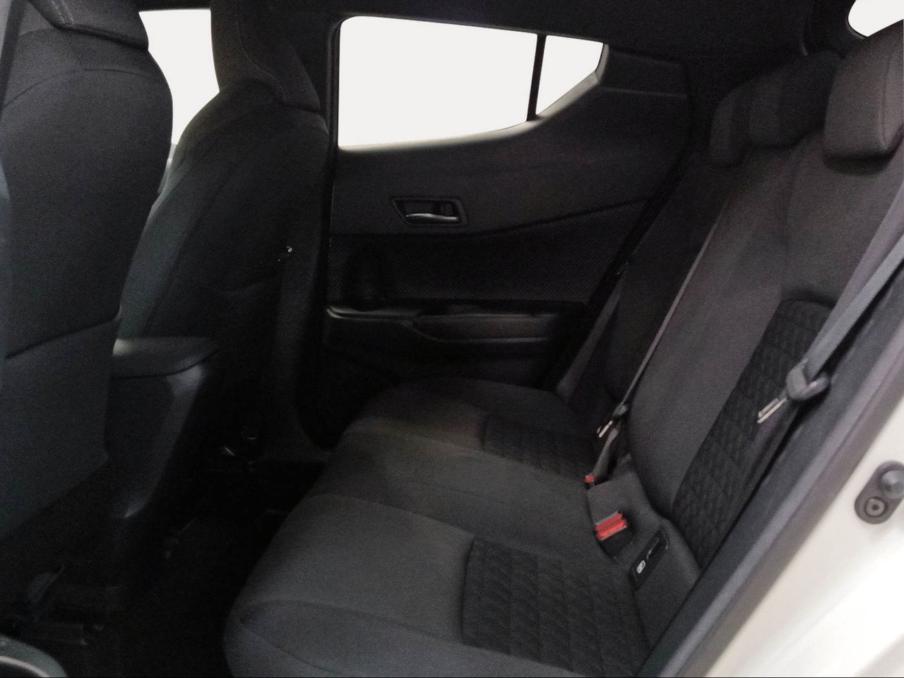 Toyota C-HR 1.8 125H Advance  - Foto 12