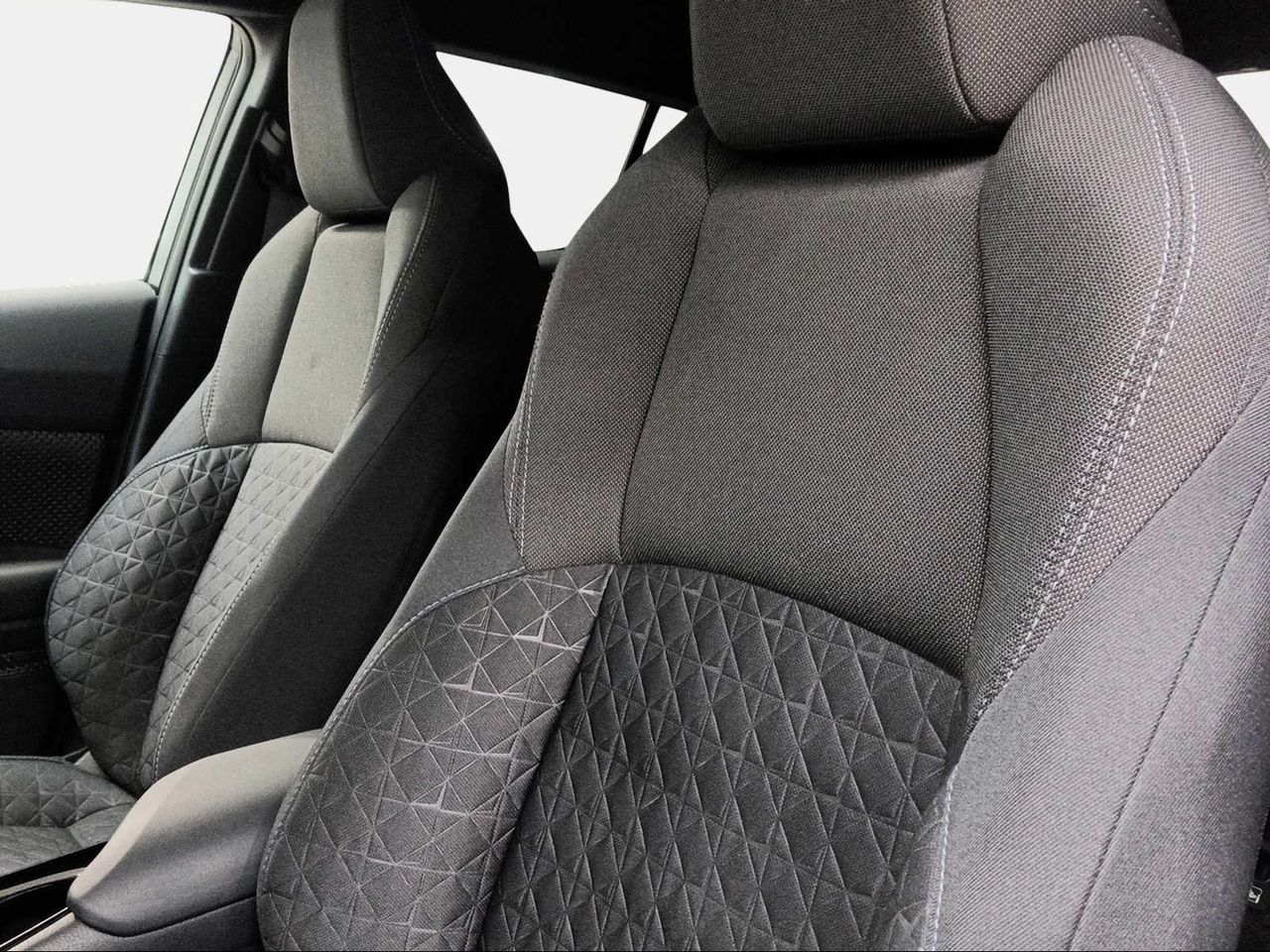 Toyota C-HR 1.8 125H Advance  - Foto 27