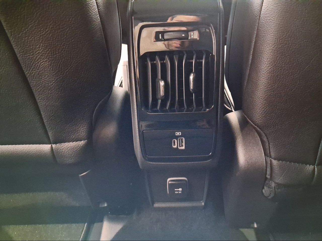 Jeep Compass eHybrid 1.5 MHEV 130HP Summit Dct  - Foto 17