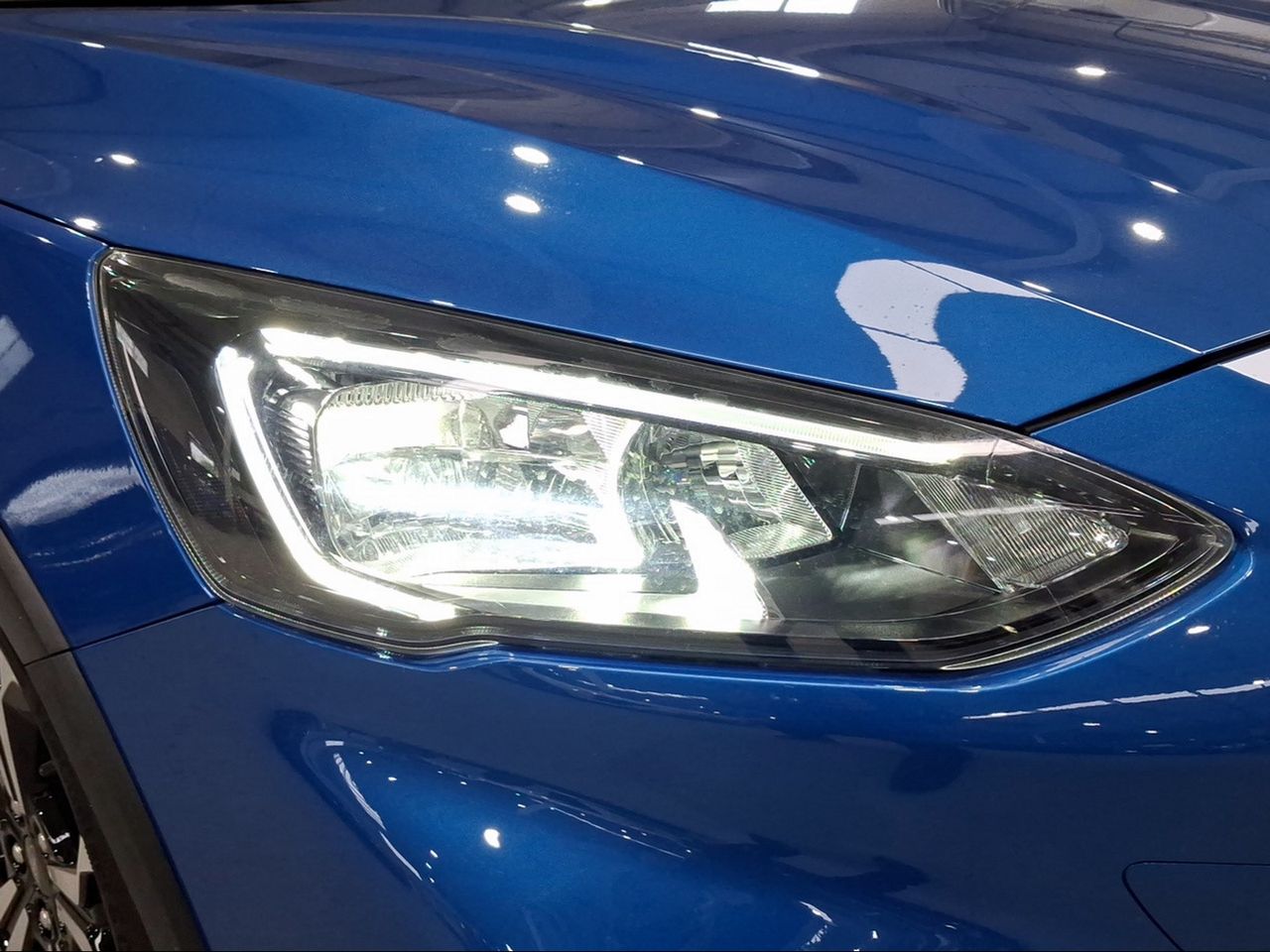 Ford Focus 1.0 Ecoboost MHEV 114kW Active SB  - Foto 15