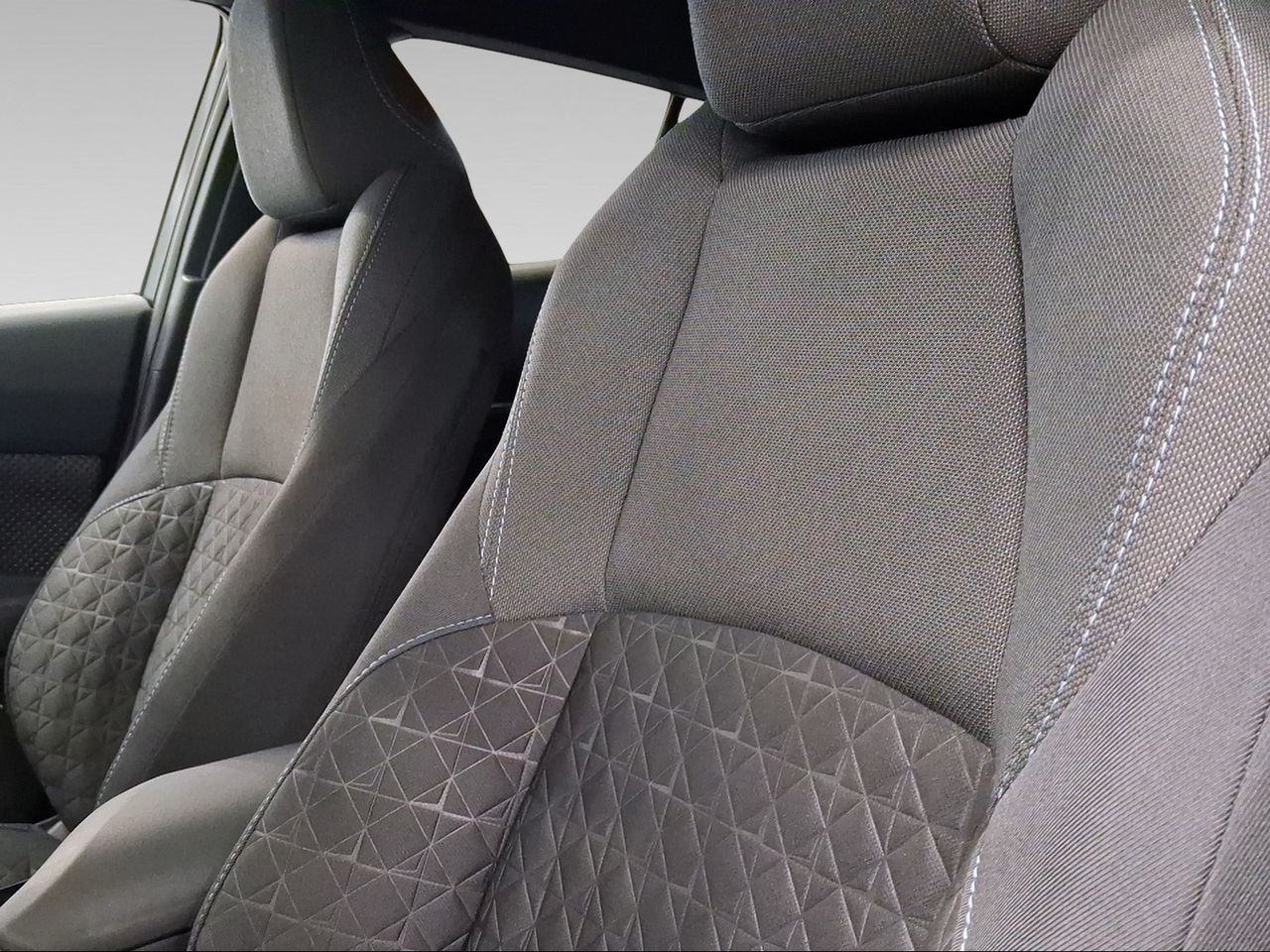 Toyota C-HR 1.8 125H Advance  - Foto 24