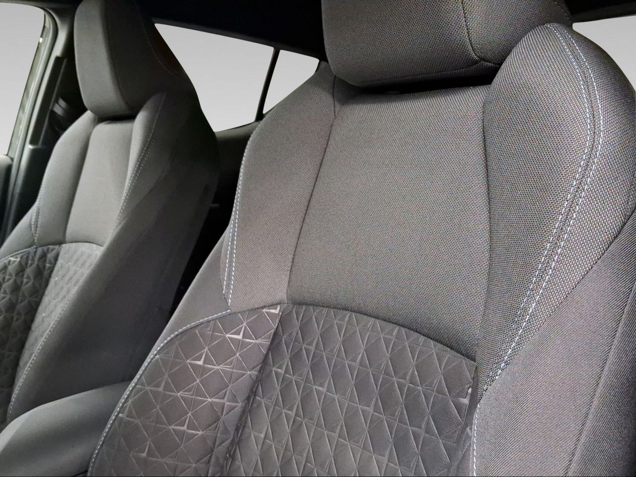 Toyota C-HR 1.8 125H Advance  - Foto 23