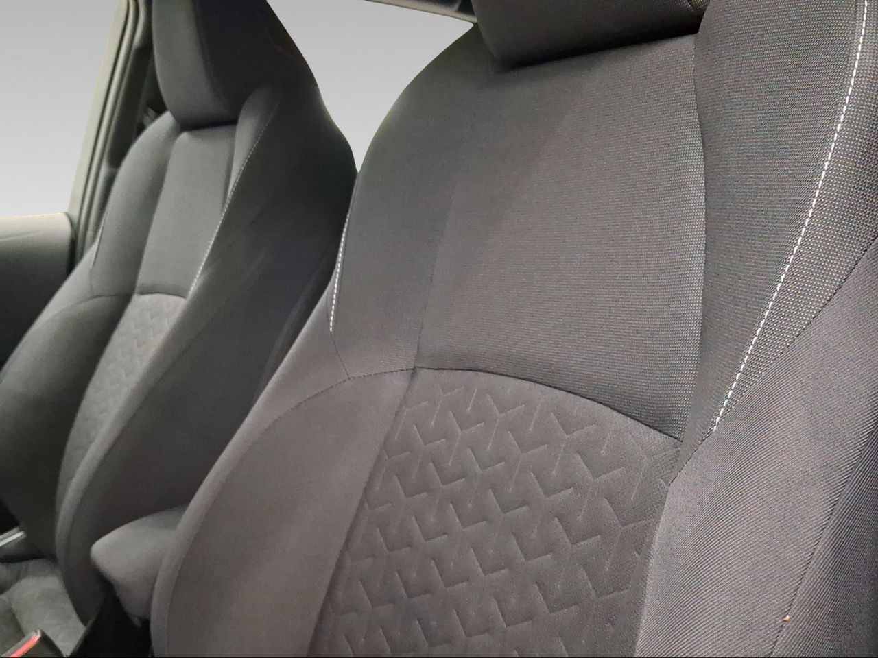 Toyota Corolla 1.8 125H ACTIVE TECH E-CVT  - Foto 23