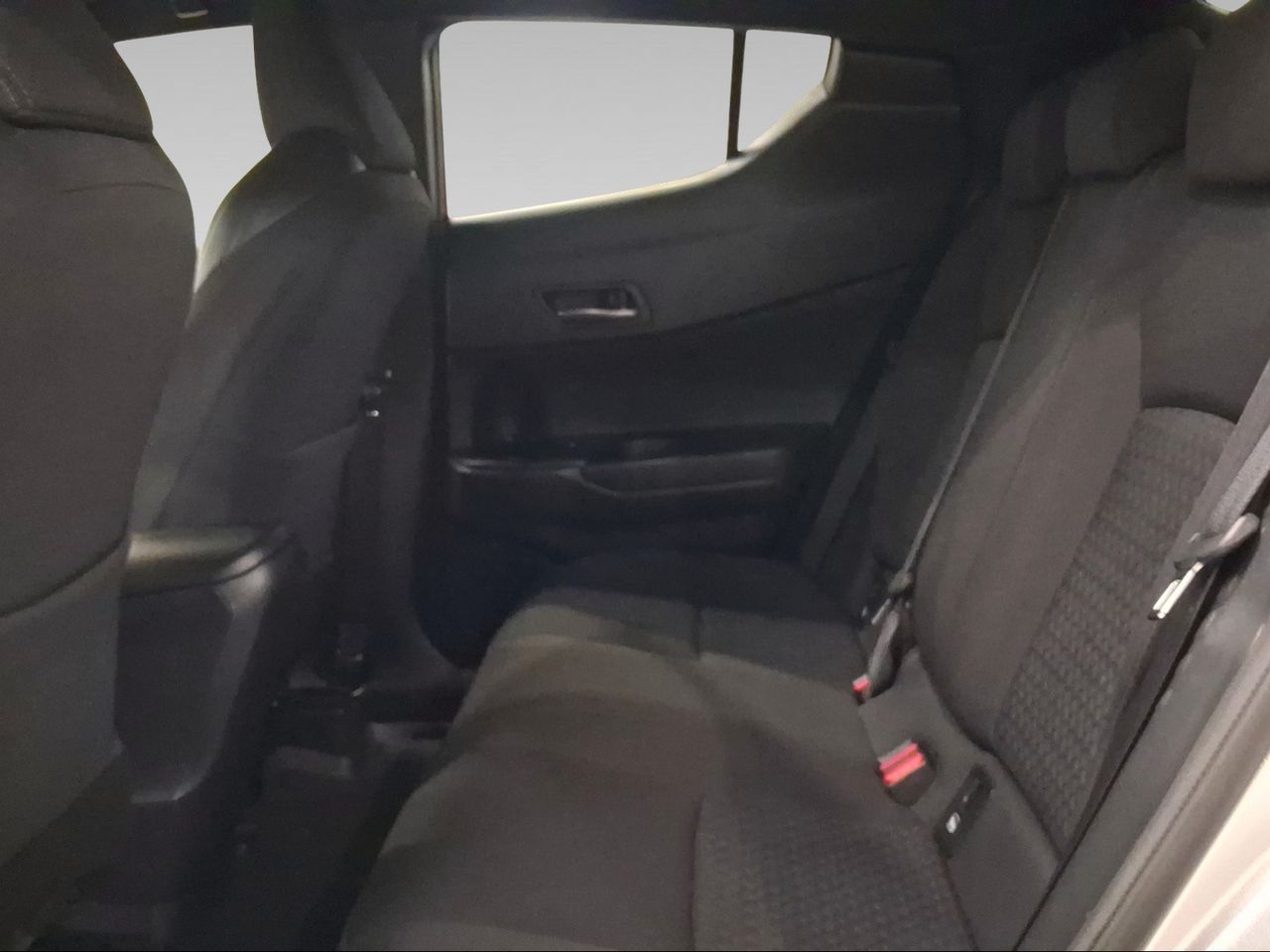 Toyota C-HR 1.8 125H Advance  - Foto 12