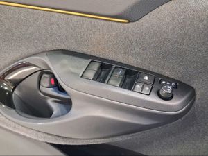 Toyota Yaris Cross 1.5 120H Adventure  - Foto 26