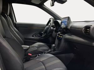 Toyota Yaris Cross 1.5 120H Adventure  - Foto 7