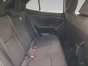 Toyota Yaris Cross 1.5 120H Active Tech  - Foto 8