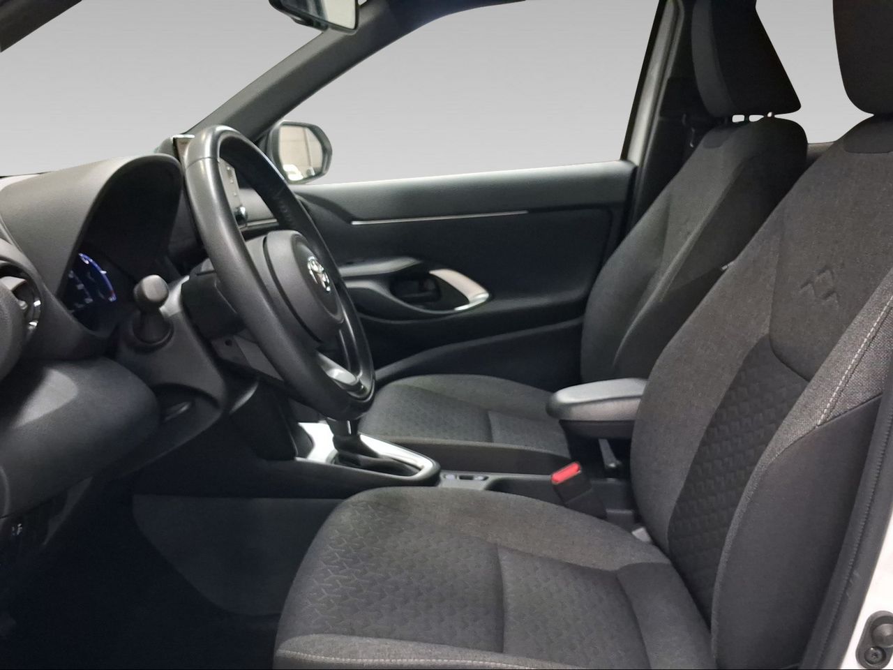 Toyota Yaris Cross 1.5 120H Active Tech  - Foto 13