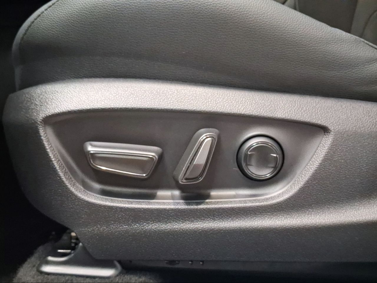 Toyota C-HR 2.0 220PH GR Sport  - Foto 29