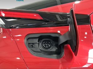 Toyota C-HR 2.0 220PH GR Sport  - Foto 23