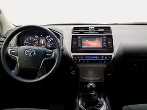 Toyota Land Cruiser 2.8 D-4D GX  - Foto 9