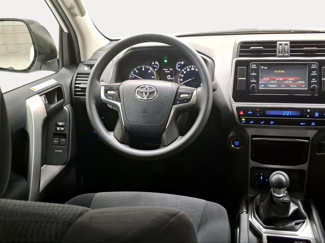 Toyota Land Cruiser 2.8 D-4D GX  - Foto 10