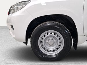 Toyota Land Cruiser 2.8 D-4D GX  - Foto 17