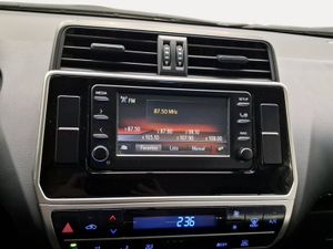 Toyota Land Cruiser 2.8 D-4D GX  - Foto 16