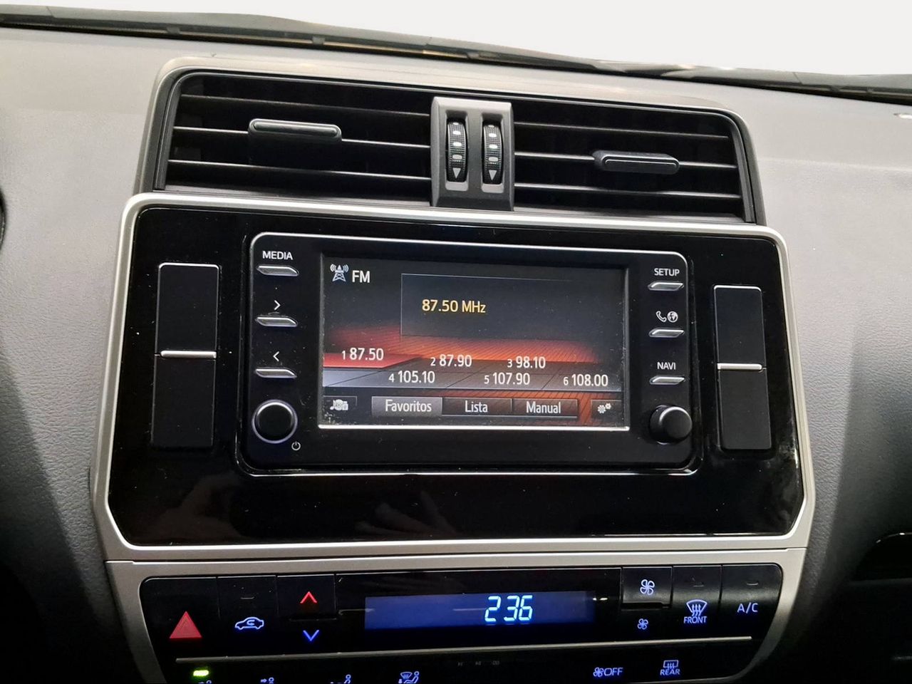 Toyota Land Cruiser 2.8 D-4D GX  - Foto 16