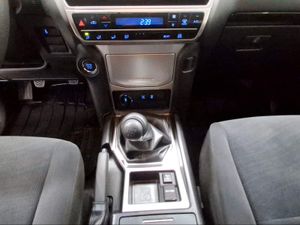 Toyota Land Cruiser 2.8 D-4D GX  - Foto 21