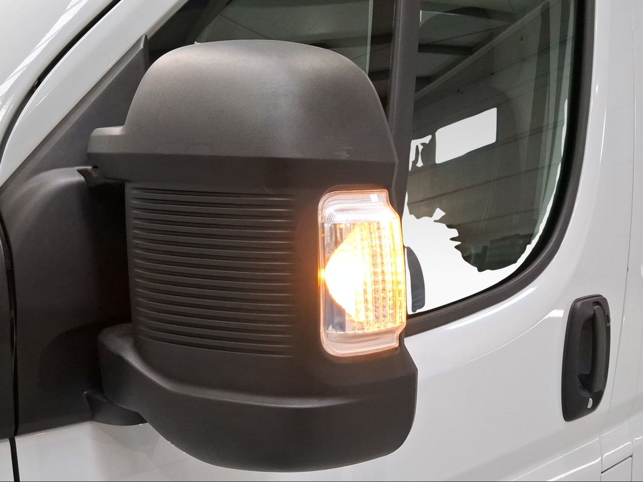 Toyota Proace Max Eléctrica VX L3H2 110KW 3.5H  - Foto 23