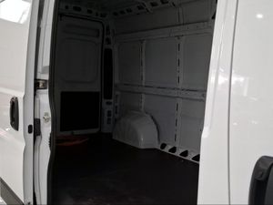 Toyota Proace Max Eléctrica VX L3H2 110KW 3.5H  - Foto 12