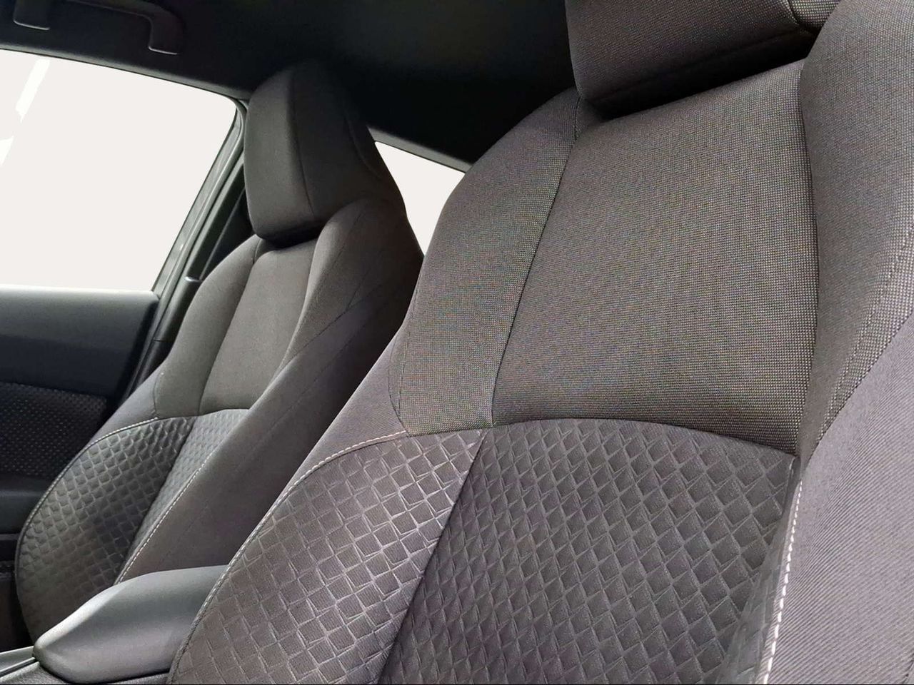 Toyota C-HR 1.8 125H Active  - Foto 22