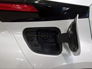 Toyota C-HR 2.0 220PH Advance  - Foto 7