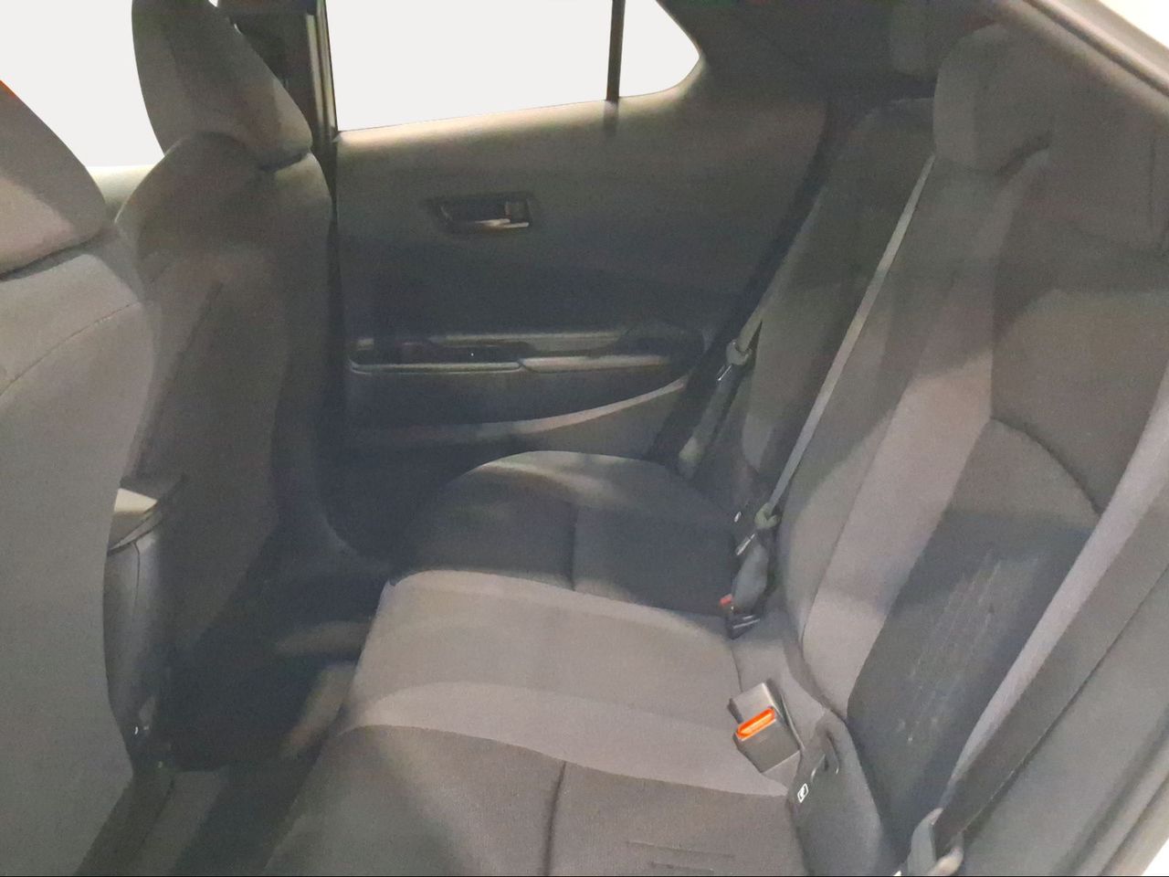 Toyota C-HR 2.0 220PH Advance  - Foto 13